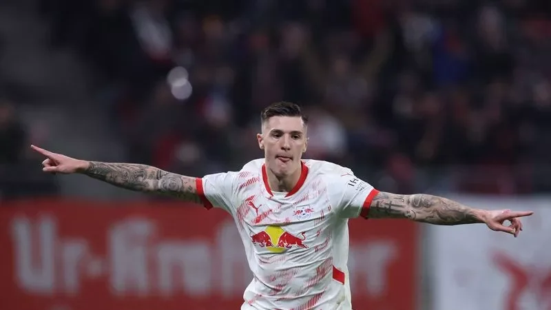 Benjamin Sesko vs Viktor Gyökeres : Quel attaquant pourrait propulser Arsenal au sommet ?
