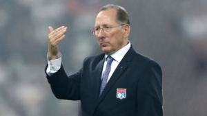 L'Olympique Lyonnais chute en Ligue 2 : la mauvaise gestion de Textor