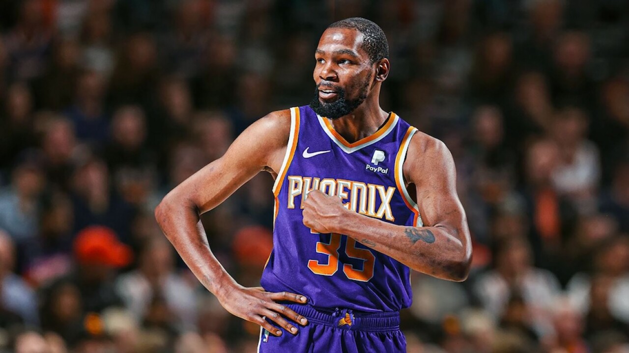 Les Suns envisagent d’échanger Kevin Durant avant la Draft NBA 2025, et les Clippers pourraient être intéressés