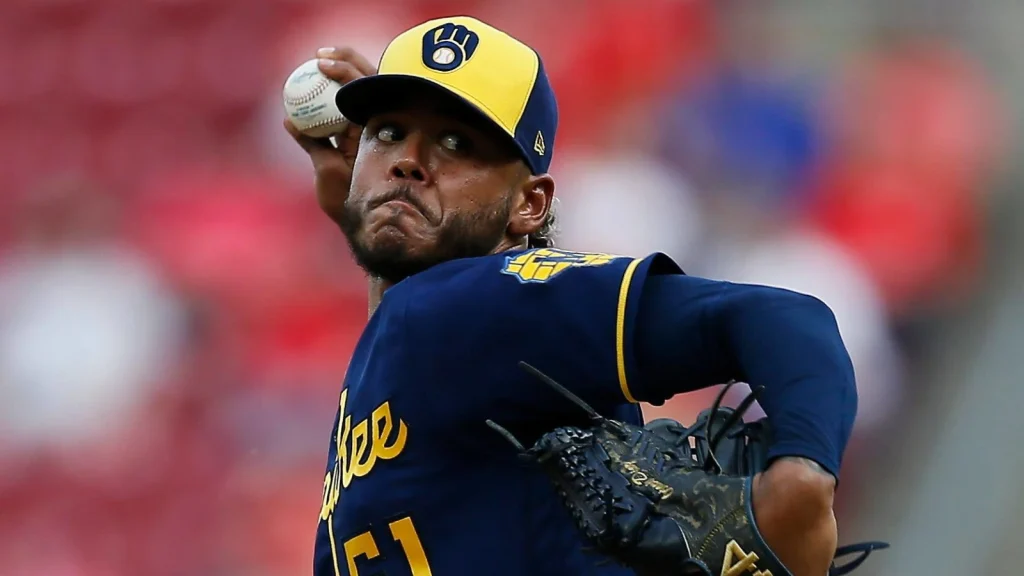 MLB : Les Brewers misent sur Freddy Peralta pour égaliser face aux Pirates