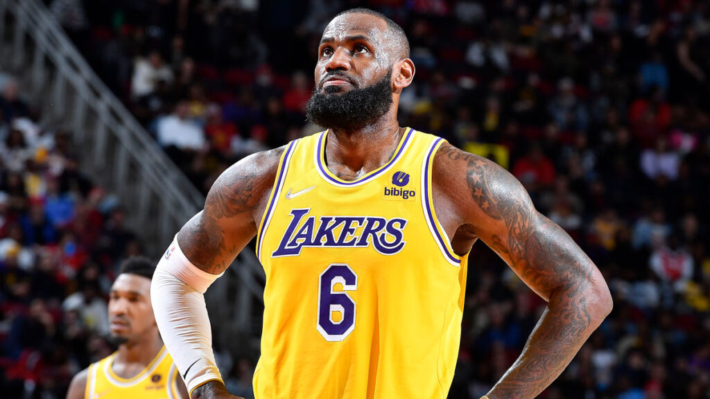 LeBron James : "Michael Jordan, l'inspiration ultime. Nos styles auraient été explosifs ensemble"