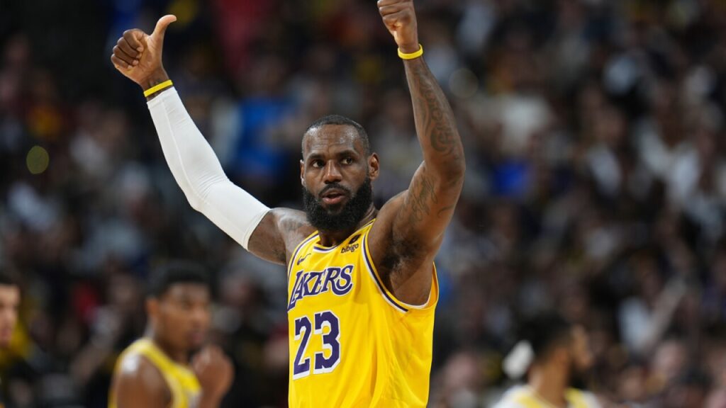 Les pontes de la NBA en alerte : LeBron James sur le point de secouer la ligue avec un transfert après son opt-in ?