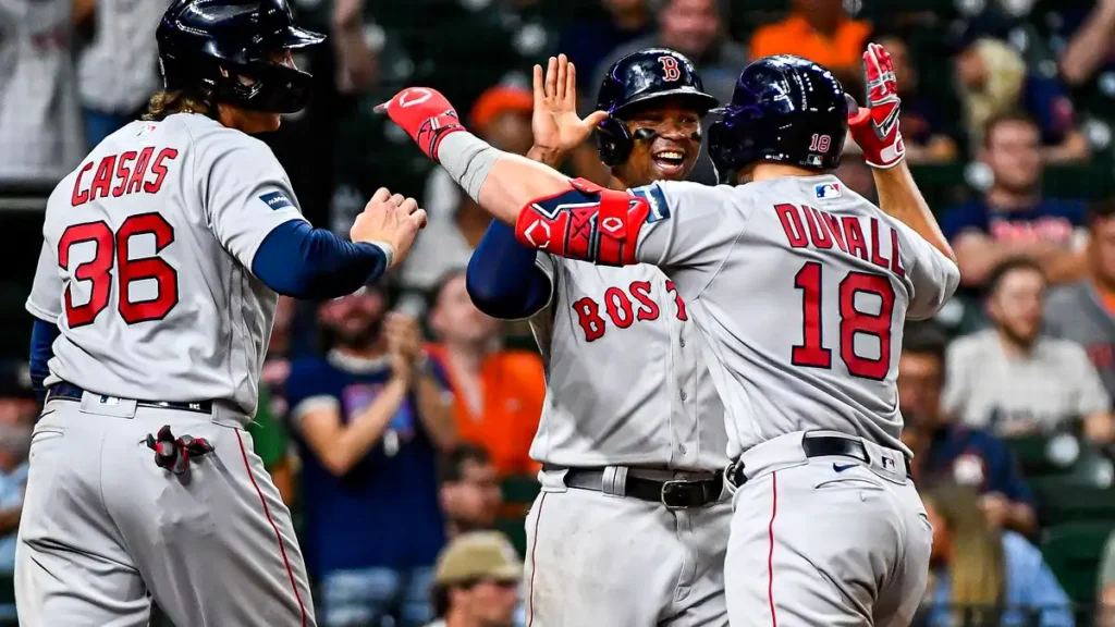 MLB : Les Sox renversent la situation en 9e manche et terrassent les Reds