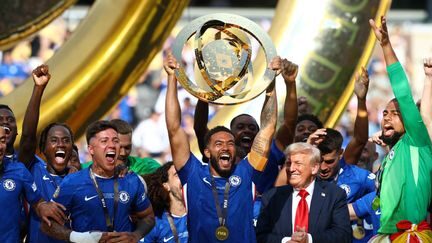 Coupe du Monde des Clubs : Cole Palmer offre la gloire mondiale à Chelsea face au PSG avec un doublé magistral