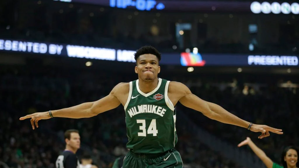 NBA - Les coulisses de la ligue : Giannis, Rozier et Hart au cœur de l'actualité