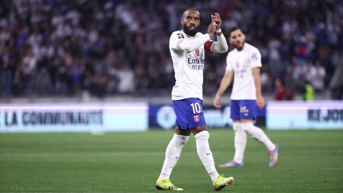 Football : Alexandre Lacazette rejoint Neom SC pour un ultime défi en Arabie saoudite