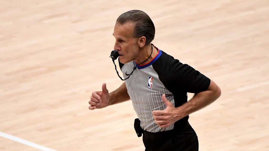 WNBA : Face aux critiques, la ligue s’attaque aux décisions arbitrales