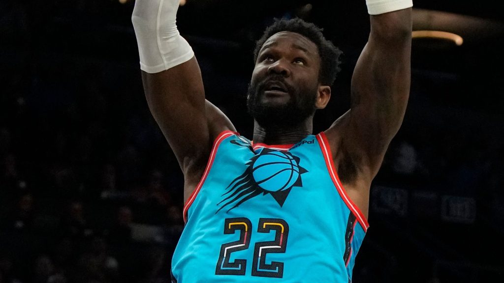 NBA : Luka Doncic emballé à l'idée de faire équipe avec Deandre Ayton