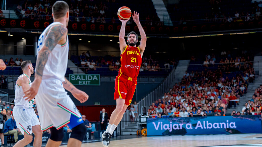 NBA : À seulement 31 ans, Alex Abrines annonce sa retraite
