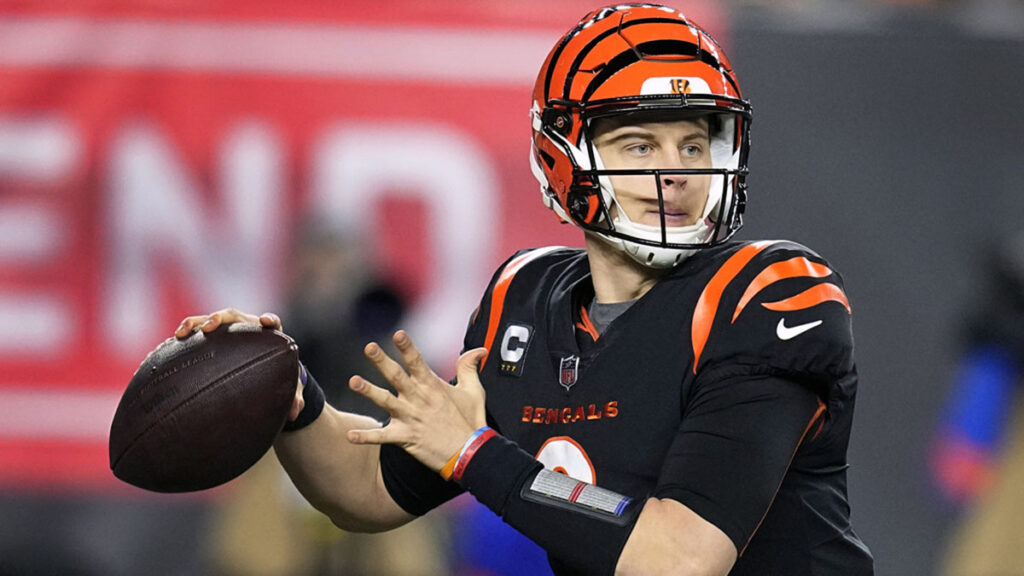 NFL : Parkins Peak domine près de Burrow tandis que Lamar et Herbert s'imposent en troisième ligne