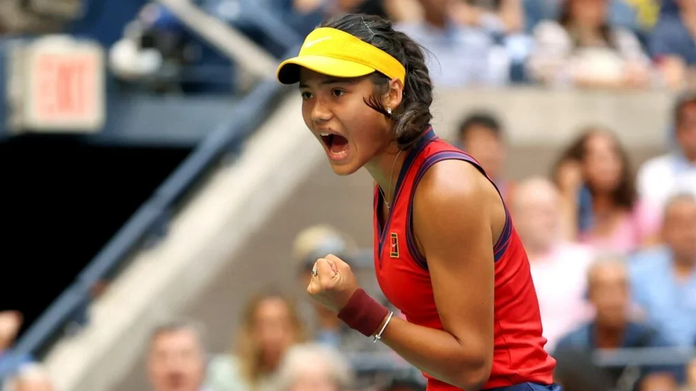 Tennis – Raducanu terrasse Osaka en deux sets et file en quarts à Washington