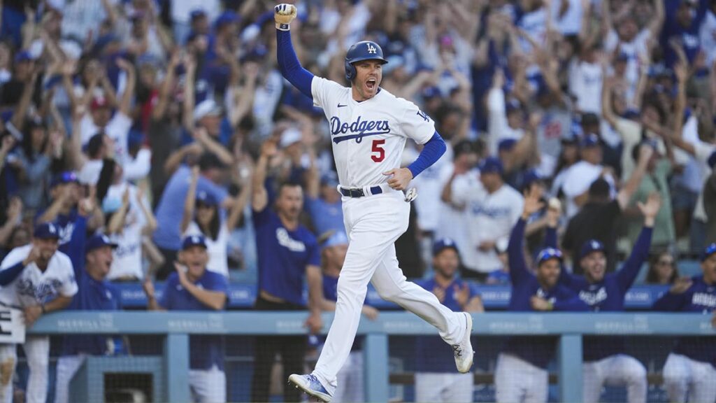 MLB - Freddie Freeman des Dodgers quitte le terrain contre les Brewers : poignet en vrac !