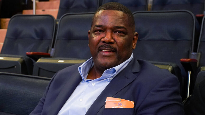 NBA - Joe Dumars : imperturbable face aux controverses et critiques