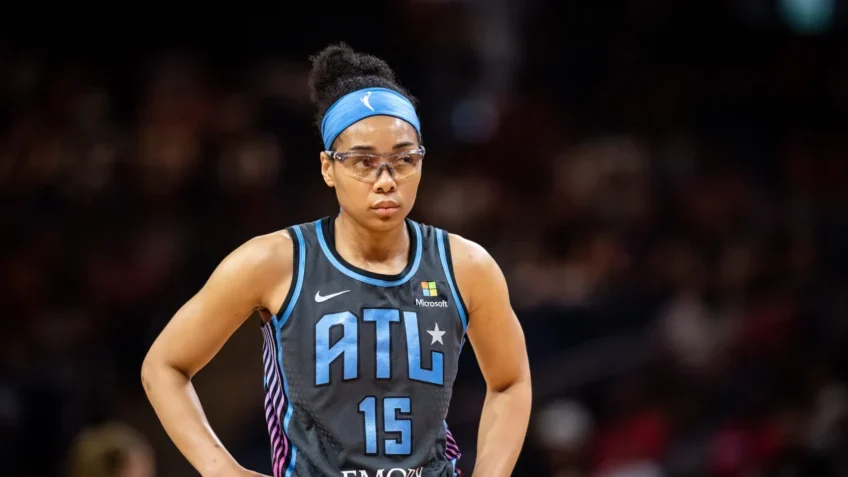 WNBA : Allisha Gray et Brionna Jones écrasent les Mystics