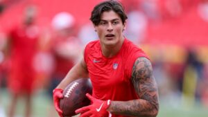Rugby : Rees-Zammit claque la porte de la NFL après 18 mois