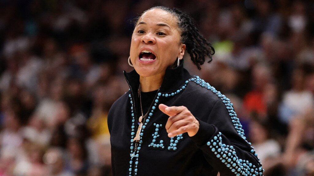NBA : Une femme à la tête de l'organisation ? Dawn Staley, l'incontournable révolution