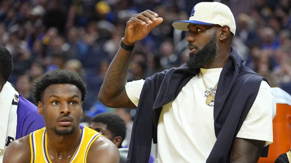 NBA : Lebron absent jusque mi-novembre