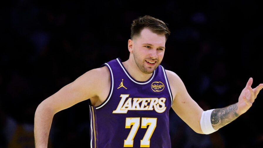 NBA : Masterclass de Dončić(43pts) dans la victoire NBA : Masterclass de Dončić(43pts) dans la victoire