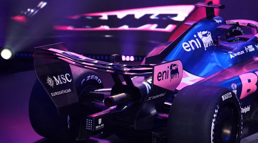 F1 : L'Alpine dévoilée F1 : L'Alpine dévoilée