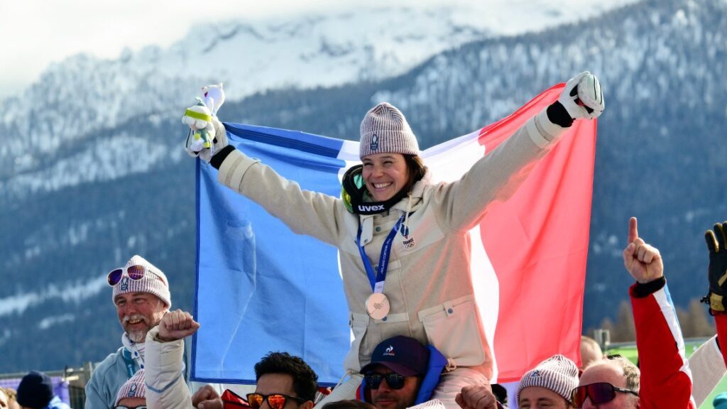 JO 2026 – Ski alpin : Romane Miradoli en argent, Brignone sacrée à domicile sur le super-G