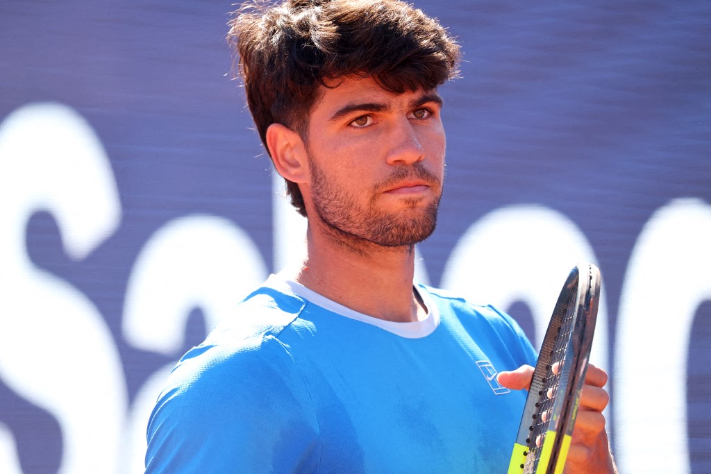 Tennis : Carlos Alcaraz déclare forfait pour Roland-Garros