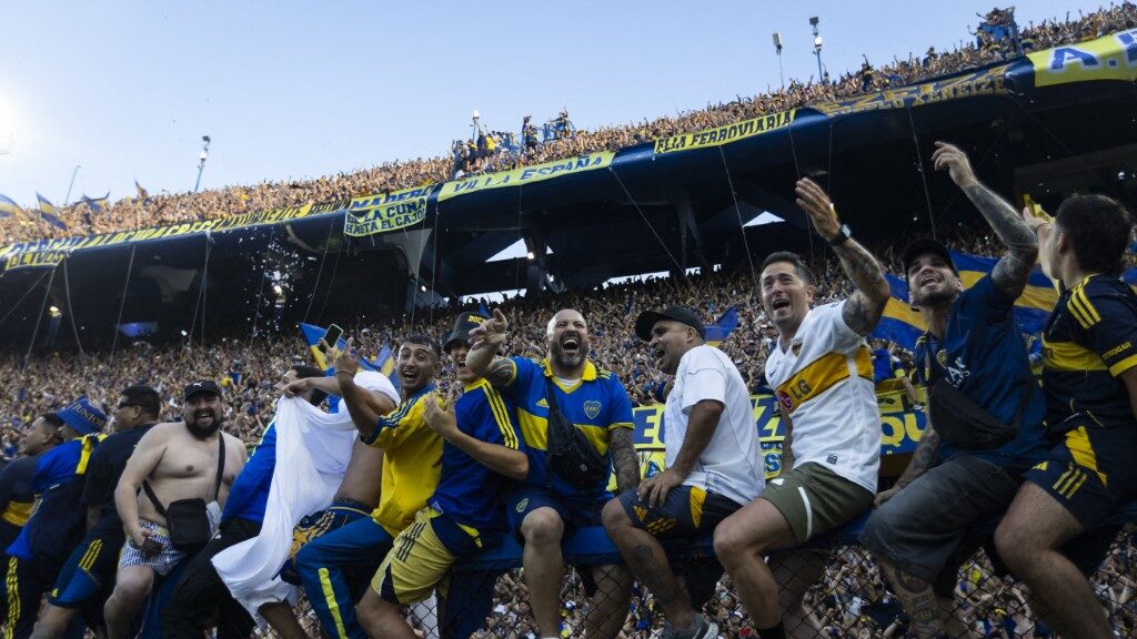 Football : les 5 derbies les plus fous du monde