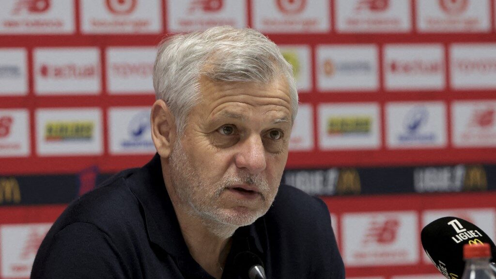 Football : Le départ inattendu de Bruno Genesio bouleverse l'organigramme de Lille Football : Le départ inattendu de Bruno Genesio bouleverse l'organigramme de Lille