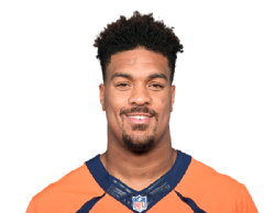 Photo de Dre'Mont Jones en NFL avec Baltimore Ravens
