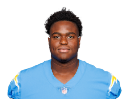 Photo de Otito Ogbonnia en NFL avec Los Angeles Chargers