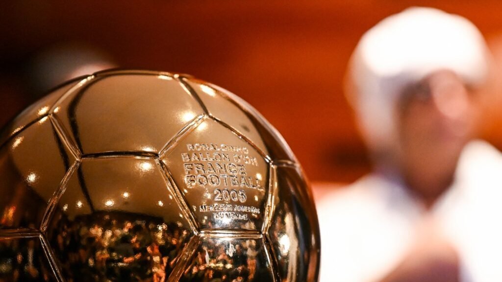 Ballon d’Or : pourquoi les défenseurs sont-ils si rarement récompensés ? Ballon d’Or : pourquoi les défenseurs sont-ils si rarement récompensés ?