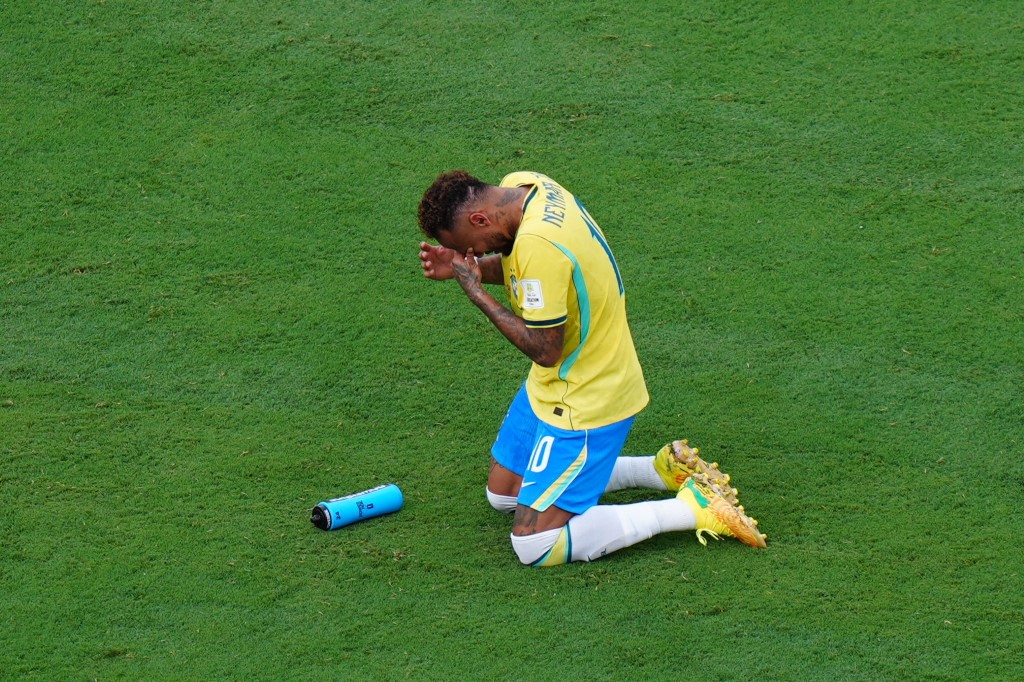 Coupe du monde 2026 : Neymar annonce sa retraite internationale en larmes après l'élimination du Brésil Coupe du monde 2026 : Neymar annonce sa retraite internationale en larmes après l'élimination du Brésil