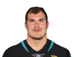 Photo de Adam Gotsis en NFL avec Tampa Bay Buccaneers