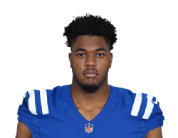 Photo de Dayo Odeyingbo en NFL avec Chicago Bears