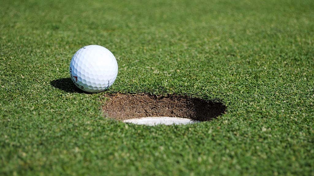 Joaquin Niemann remporte le LIV Golf New York, son 9e titre record