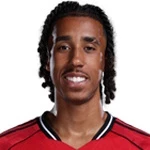 Photo de Leny Yoro — Manchester United